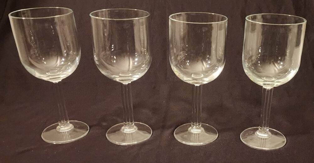 Vintage Hand Blown Lead Crystal Water Wine Goblets 7 Inch Set of 4 Flat Stem